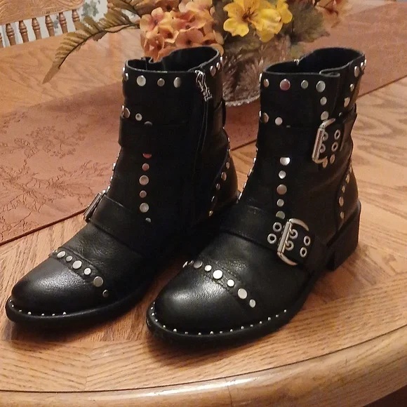 Sam Edelman DREA Black Leather Studded Boots - Picture 3 of 10